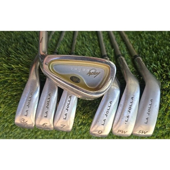 La Jolla Lady Accent Iron Set (7 clubs) ⛳ RH Ladies Flex Graphite Shafts - Picture 1 of 5